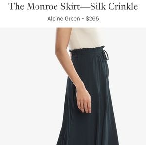 MM Crinkle skirt - green M